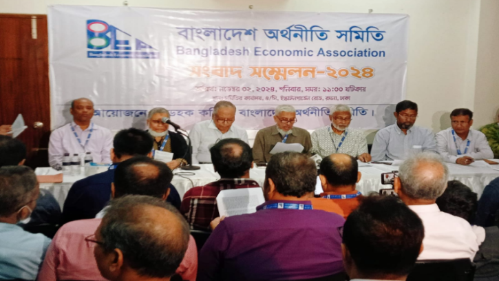 গণহত্যায় প্রত্যক্ষ পরোক্ষ জড়িত এবং মদদদাতাদের বিচার করতে হবে