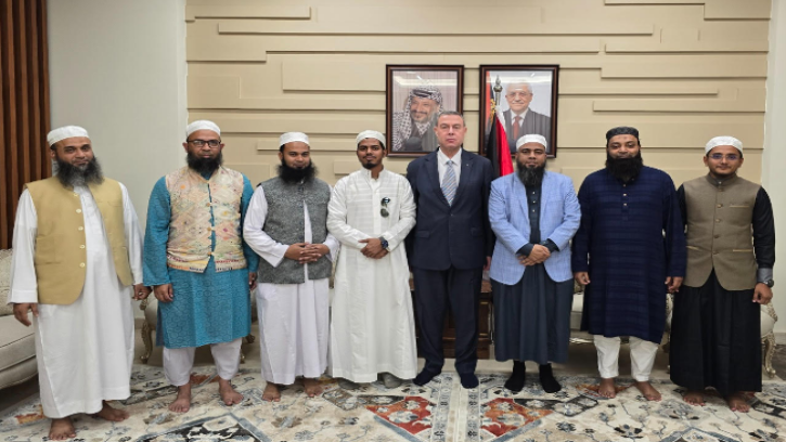 ফিলিস্তিনিদের জন্য কোটি টাকার সহায়তা নিয়ে মিশরে হাফেজ্জী চ্যারিটেবল