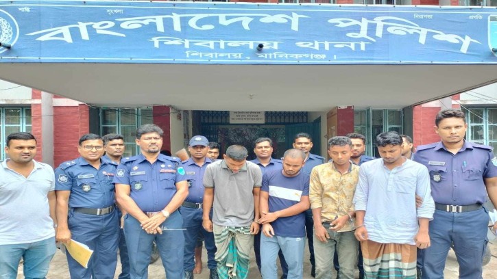 শিবালয়ে গণধর্ষণের অভিযোগে ৪ যুবক  গ্রেফতার