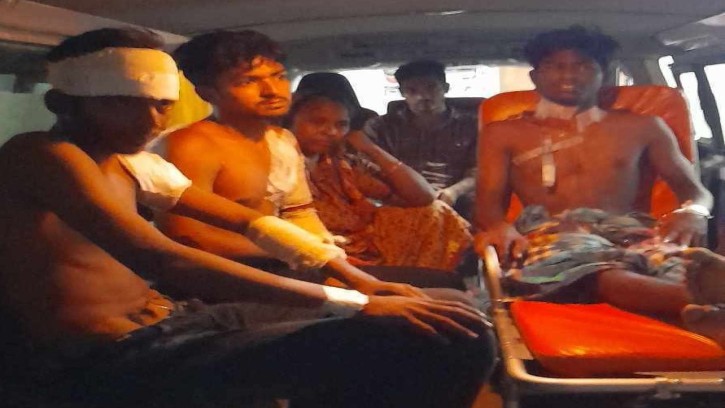 মার খেয়েও মামলার আসামি