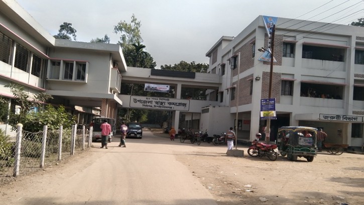 জনবল ও ঔষধসহ নানা  সংকটে  শিবগঞ্জ স্বাস্থ্য কমপ্লেক্স