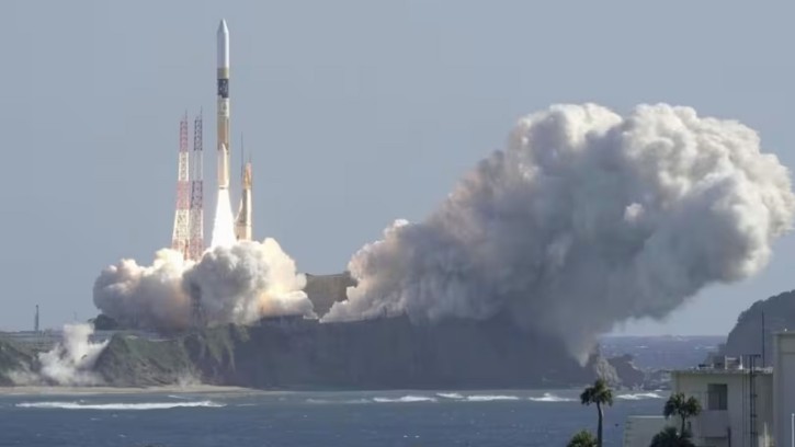 এবার মহাকাশে যাচ্ছে গোবর গ্যাসের রকেট