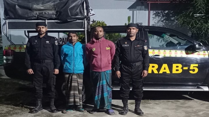 শিবগঞ্জে ধর্ষণ চেষ্টার অভিযোগে গ্রেপ্তার ২