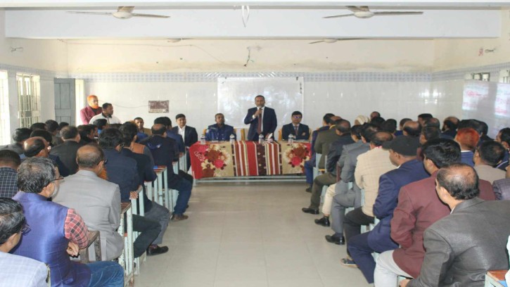 পাইকগাছায় নির্বাচনি কর্মকর্তাদের নিয়ে প্রশিক্ষণ কর্মশালা