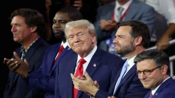 ট্রাম্পকে রিপাবলিকান দলের প্রেসিডেন্ট প্রার্থী ঘোষণা