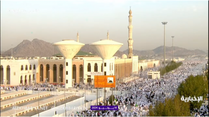 ‘লাব্বাইক’ ধ্বনিতে মুখর আরাফাত ময়দান