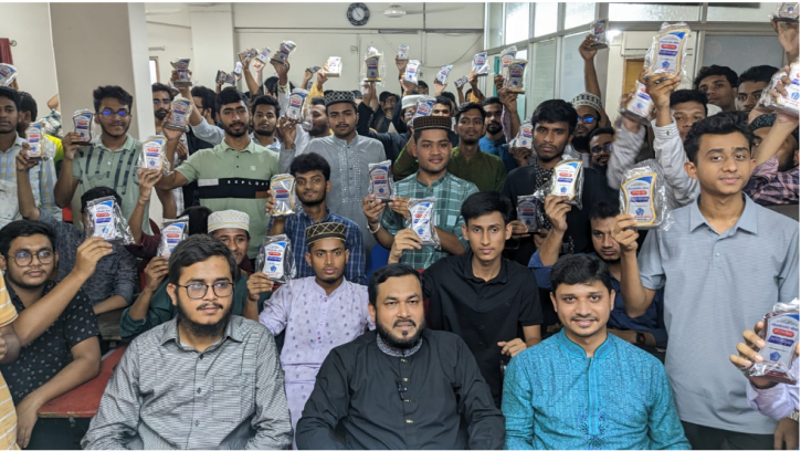 এইচএসসি ও সমমান পরীক্ষায় জিপিএ-৫ প্রাপ্ত ও কৃতি শিক্ষার্থীদের নিয়ে শিবিরের সংবর্ধনা 