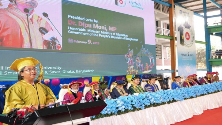 একটি চিহ্নিত গোষ্ঠী শিক্ষাক্রম নিয়ে অপপ্রচার চালাচ্ছে: শিক্ষামন্ত্রী