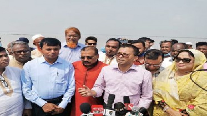 প্রধানমন্ত্রীর নির্দেশে হাওরের ফসল ও মানুষ বাঁচাতে স্থায়ী ব্যবস্থা হচ্ছে