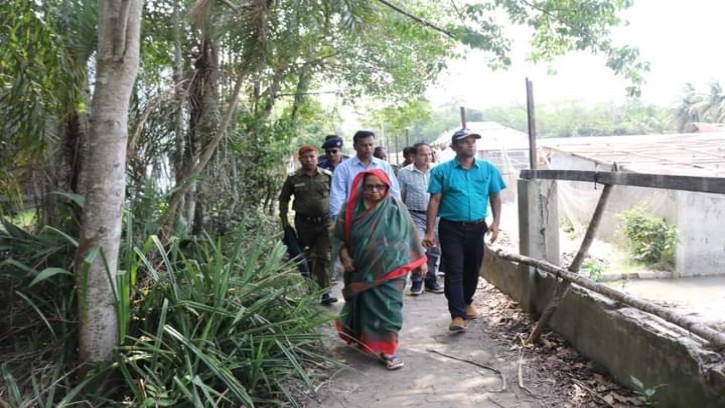 সুন্দরবনে উন্নয়ন প্রকল্প পরিদর্শনে হাবিবুন নাহার এমপি