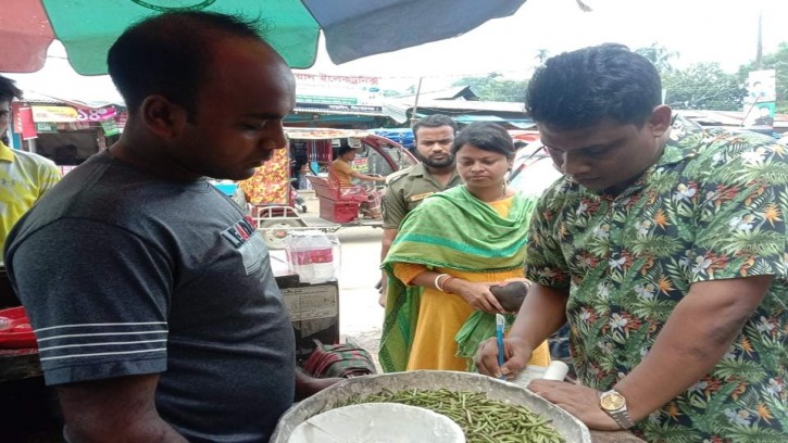 তাড়াইল বাজারে ৬ ব্যাবসায়ীকে জরিমানা  