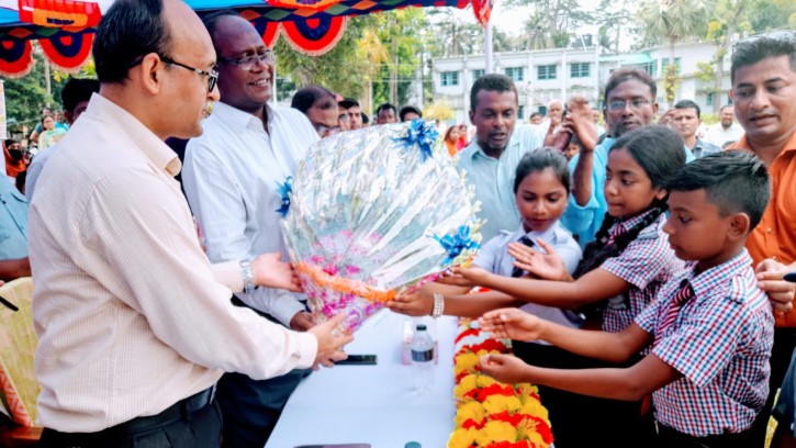 পিরোজপুরে আন্তঃপ্রাথমিক বিদ্যালয় ক্রীড়া ও সাংস্কৃতিক প্রতিযোগিতা