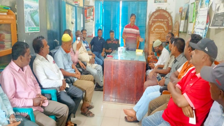 পাইকগাছার বিভিন্ন স্কুল কলেজের শিক্ষকদের সাথে বিএনপির সভাপতি মতবিনিময় 