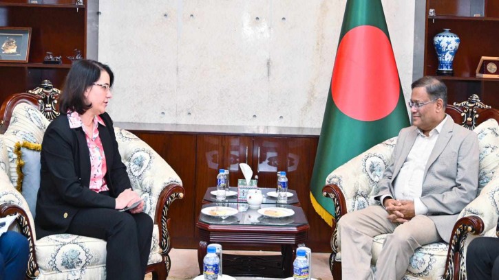 সম্পর্কের নতুন অধ্যায় নিয়ে পররাষ্ট্রমন্ত্রীর সাথে মার্কিন প্রতিনিধি দলের আলোচনা