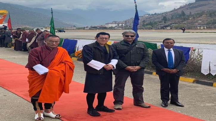 ভুটানের রাজার সঙ্গে থিম্পু পৌঁছেছেন তথ্য প্রতিমন্ত্রী আরাফাত
