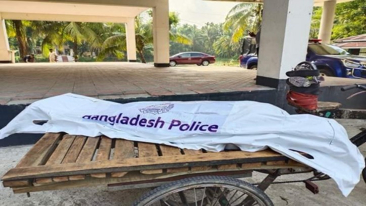 কেউ জানেনা তার মৃত্যুর খবর!