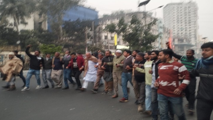 অবরোধের দ্বিতীয় দিনে রিজভীর নেতৃত্বে ঝটিকা মিছিল