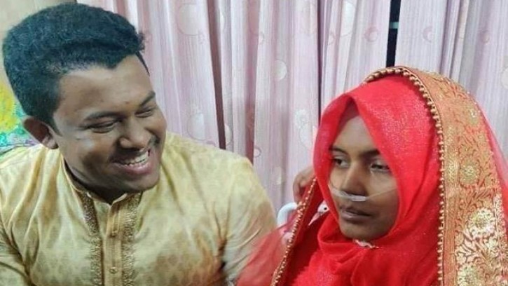 ভালবেসে ক্যান্সার রোগীকে বিয়ে, ছবি ভাইরাল