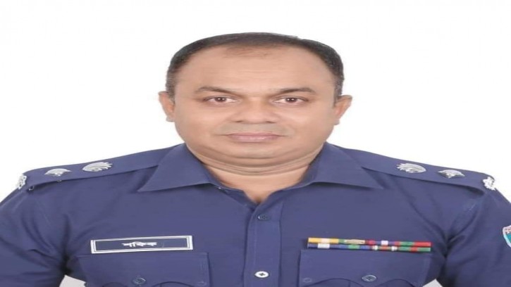 ১০০ টাকায় কনস্টেবলে চাকরি পেলেন ৭১ জন