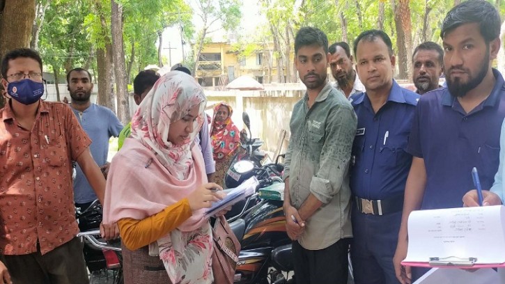 বন্য পাখি সহ দুই শিকারী আটক, ৩০ হাজার টাকা জরিমানা