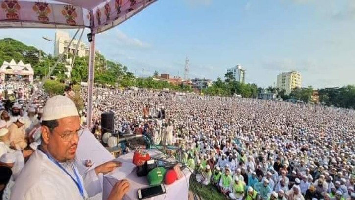 দেশ ও ইসলামবিরোধী কর্মকাণ্ড রূখে দিতে হবে: চরমোনাই পীর
