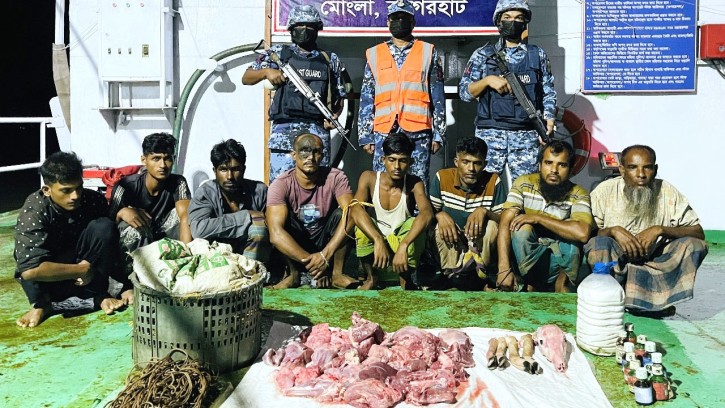 খুলনায় ১০৩ কেজি হরিণের মাংসসহ যে ভাবে শিকারি আটক!