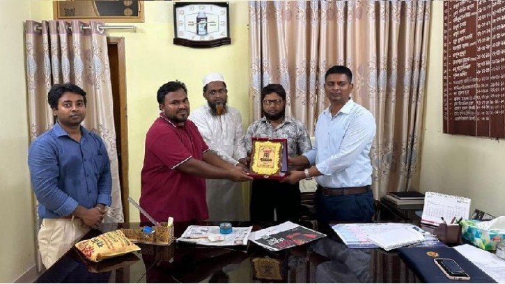 প্রথম স্থান অর্জন করেছেন তরুণ উদ্যোক্তা হুমায়ূন আহমেদ