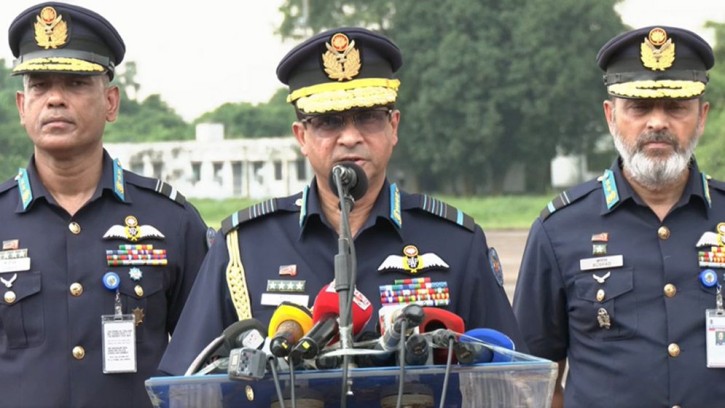 বাংলাদেশ বিমান বাহিনী প্রধানের তুরস্ক সফর শেষে দেশে প্রত্যাবর্তন