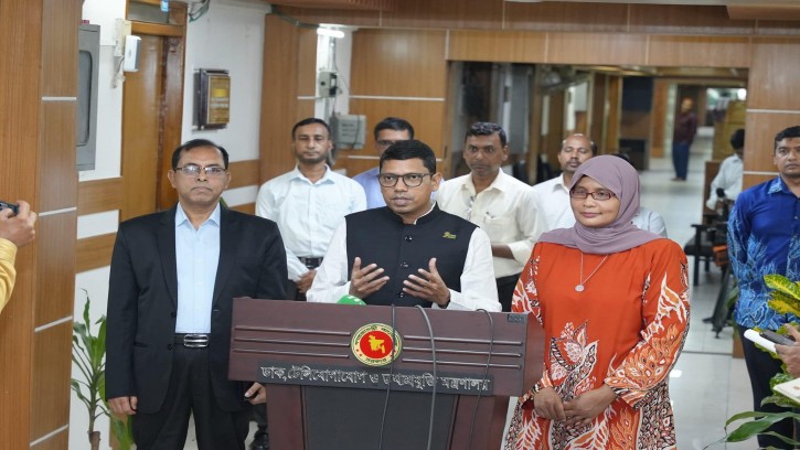 টেলিযোগাযোগ ও তথ্য প্রযুক্তি খাতে মালয়েশিয়া বিনিয়োগ বৃদ্ধিতে  আগ্রহী: টেলিযোগাযোগ প্রতিমন্ত্রী