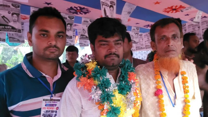 নজিপুর কার-মাইক্রো চালক সমিতির নির্বাচন অনুষ্ঠিত