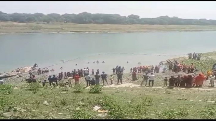 মহানন্দায় গোসল করতে নেমে দুই শিশুর মৃত্যু