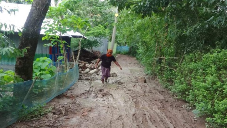 নীরবে নিভৃতে একজন সাদা মনের মানুষ