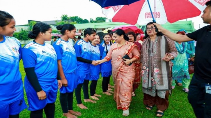 মহিলা কাবাডিতে মানিকগঞ্জ জেলা দল চ্যাম্পিয়ন