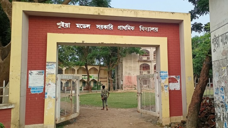 পত্নীতলায় স্কুল সভাপতির বিরুদ্ধে শিক্ষার্থী পেটানোর  অভিযোগ