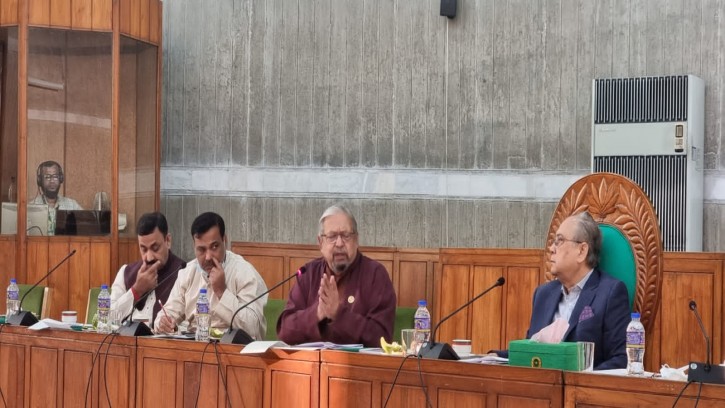 `গত ৪ মাসে দেড় লক্ষাধিক কর্মী বিদেশে গেছেন'