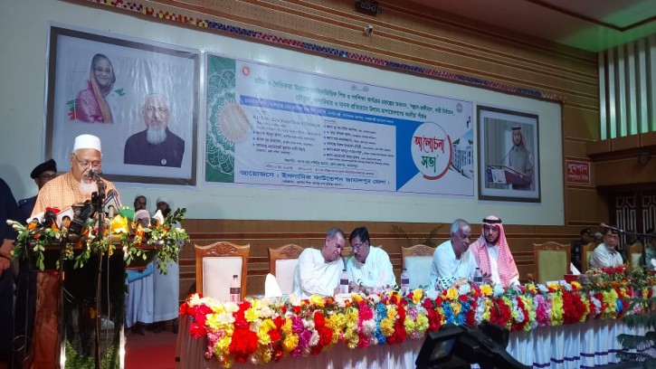 বাংলাদেশের মানুষ ধার্মিক, ধর্মান্ধ নয়: ধর্মমন্ত্রী