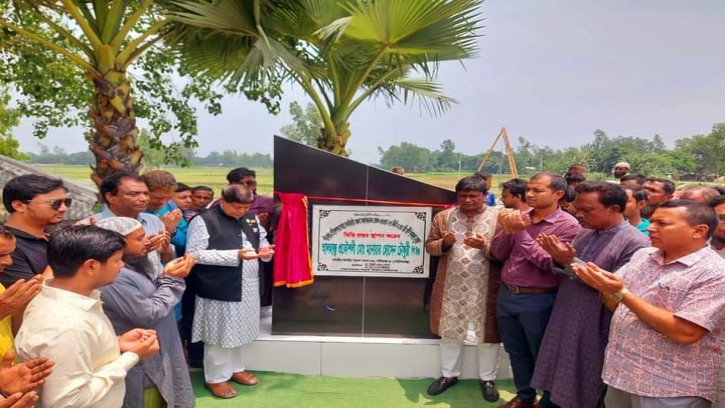 গোবিন্দগঞ্জ-গাইবান্ধা সড়কে শাকদহ সেতুর ভিত্তিপ্রস্তর স্থাপন