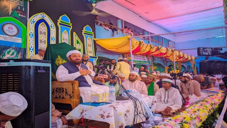 রাসূল সমগ্র বিশ্বের জন্য রহমত হিসেবে প্রেরিত: পীর সাবির শাহ