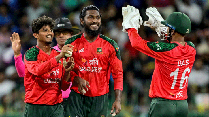 পাকিস্তানকে বিপক্ষে ইতিহাসগড়া সিরিজ জয় বাংলাদেশের