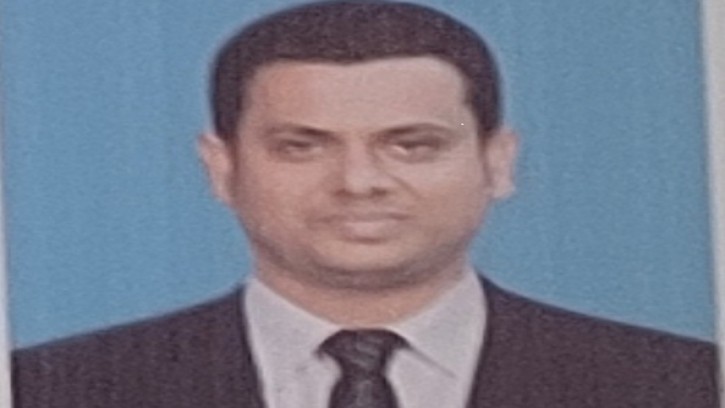 রিক্সা চালকের পাওয়া ডলার হাতিয়ে কোটিপতি সবুজ মেম্বার!