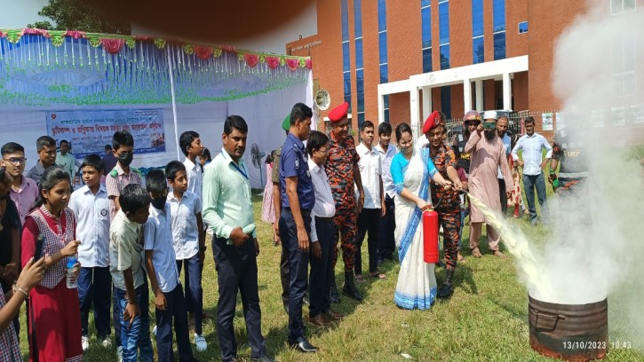 মানিকগঞ্জে জাতীয় দূর্যোগ প্রস্ততি দিবস পালিত