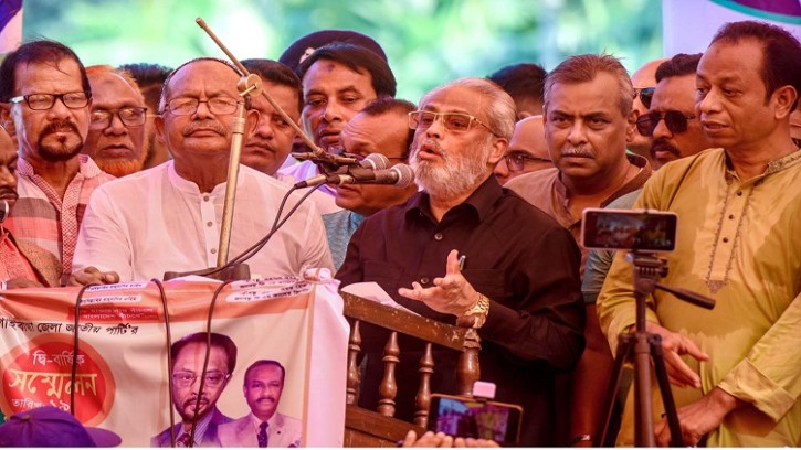 নিত্যপণ্যের দামে দেশের মানুষের নাভিশ্বাস উঠেছে : জিএম কাদের