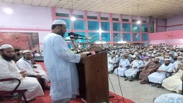 দুর্নীতিবাজদের হাতে জিম্মি হয়ে পড়েছে দেশ: মুফতি ফয়জুল