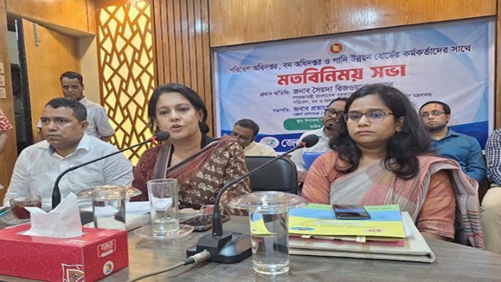 জনগণের প্রত্যাশা পূরণে গণকর্মচারীদের কাজ করতে হবে : পরিবেশ উপদেষ্টা