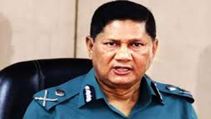 ডিএমপির সাবেক কমিশনার আছাদুজ্জামান মিয়া গ্রেফতার