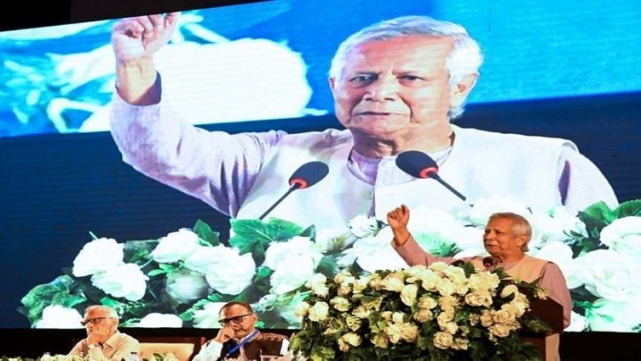 বিপ্লবের মাধ্যমে ছাত্র-শিক্ষকেরা চিন্তার স্বাধীনতা ফিরে পেয়েছেন : অধ্যাপক ইউনূস