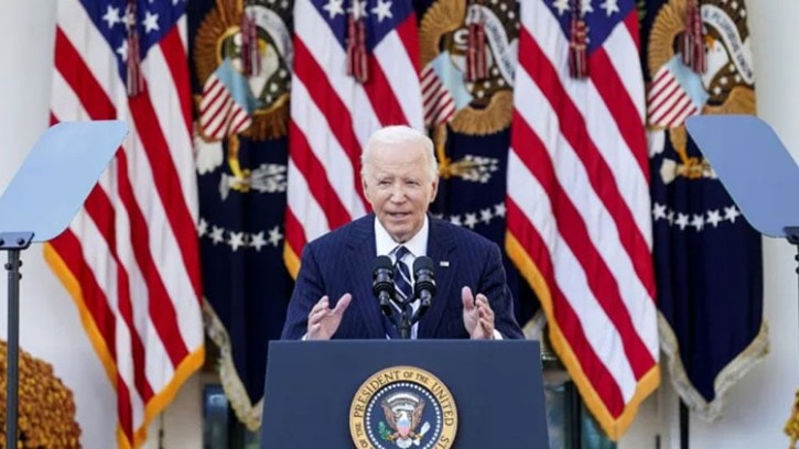 ট্রাম্পের কাছে ক্ষমতা হস্তান্তরে প্রস্তুত বাইডেন