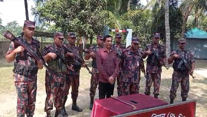 শার্শা সীমান্তে গাজীপুরের সাবেক ভারপ্রাপ্ত সিটি মেয়রকে আটক করেছে বিজিবি