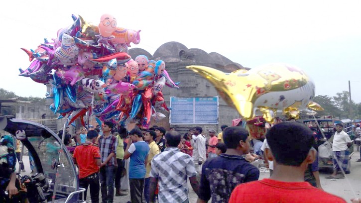 সোনামসজিদে হযরত শাহ নেয়ামতুল্লাহ’র ওরশ পালিত