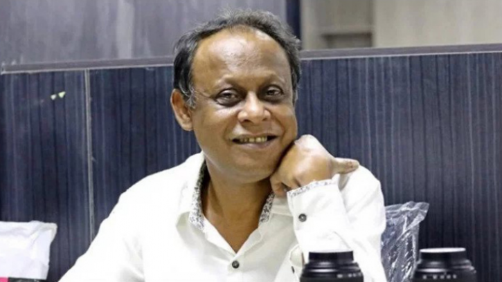 নিজ গ্রামে চিরনিদ্রায় শায়িত অমিত হাবিব